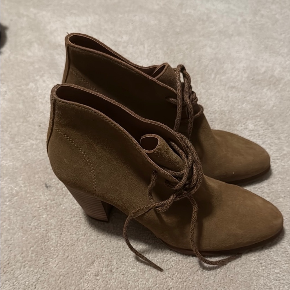 Ugg ankle booties